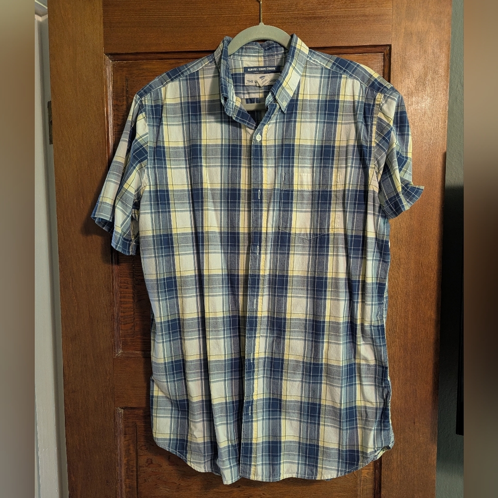 Old Navy - Blue and Yellow Casual Button Down Shirt - Large